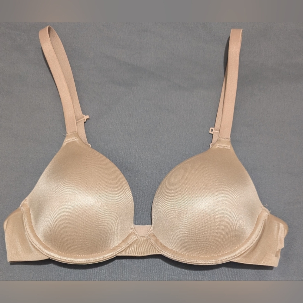 b.tempt'd by Wacoal Future Foundation T-Shirt Bra 30B